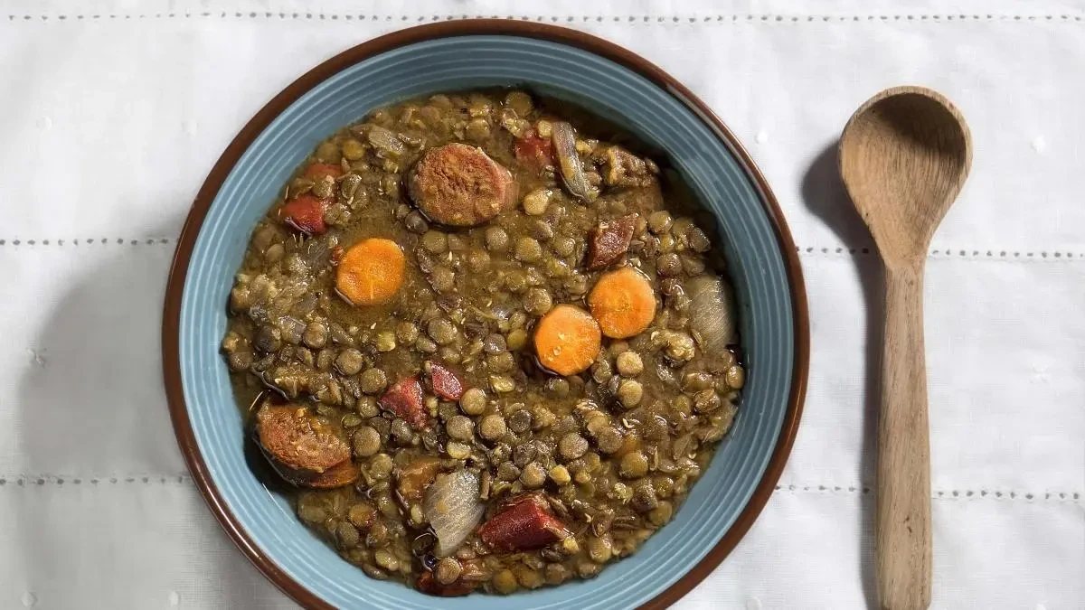 Cómo se hacen unas lentejas tradicionales, paso a paso