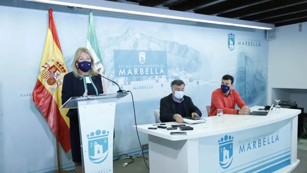 El Ayuntamiento de Marbella crea un equipo para asesorar a las pymes en el acceso a las ayudas de la Junta