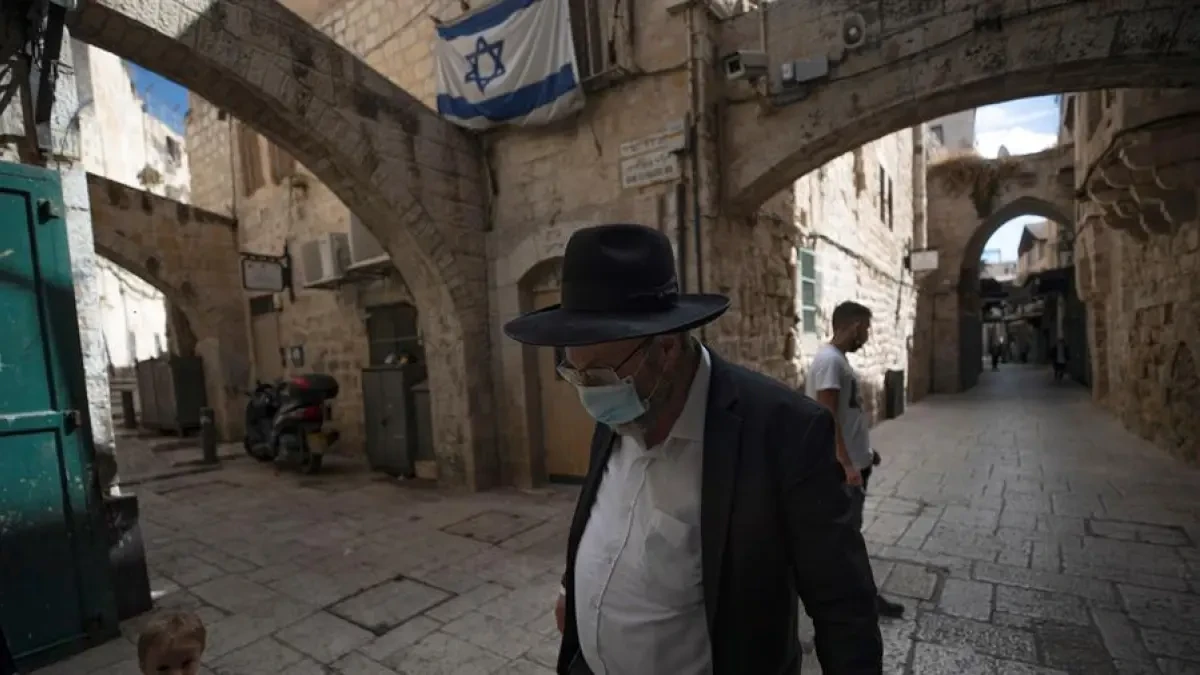 Israel investiga 81 aparentes casos de reinfección de coronavirus
