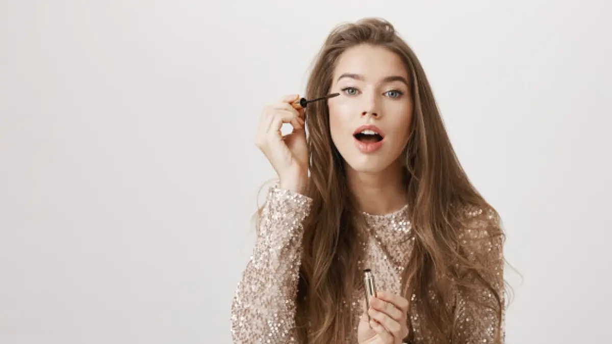Las pestañas, clave para potenciar la mirada: cómo conseguirlo con los kits de Lancôme y Estée Lauder de 19 euros