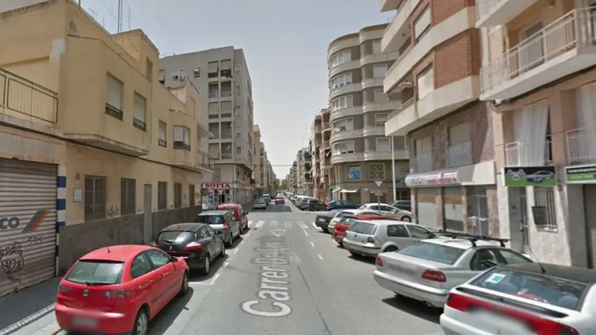 Muere una menor de 15 años al clavarse un cristal en el corazón
