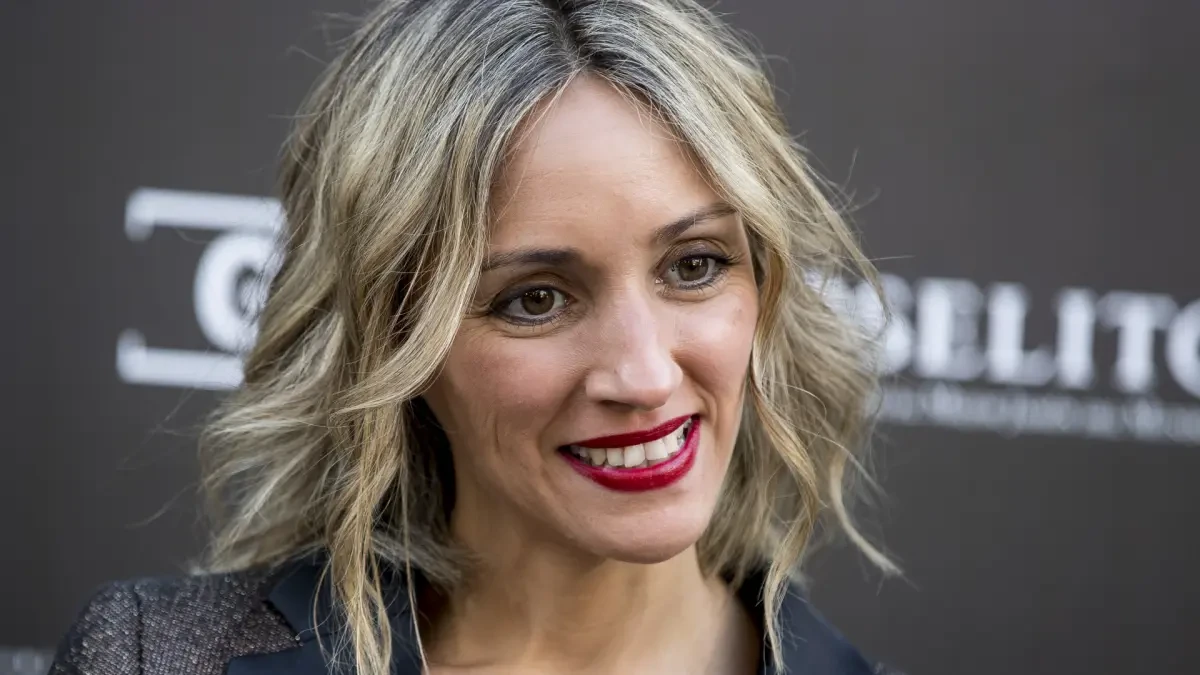 Beatriz Tajuelo, expareja de Albert Rivera, recibe una lluvia de halagos por su inesperado vídeo en la bañera