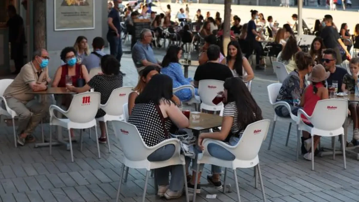 Jornada de caos y contradicciones en Madrid por el anuncio de los 