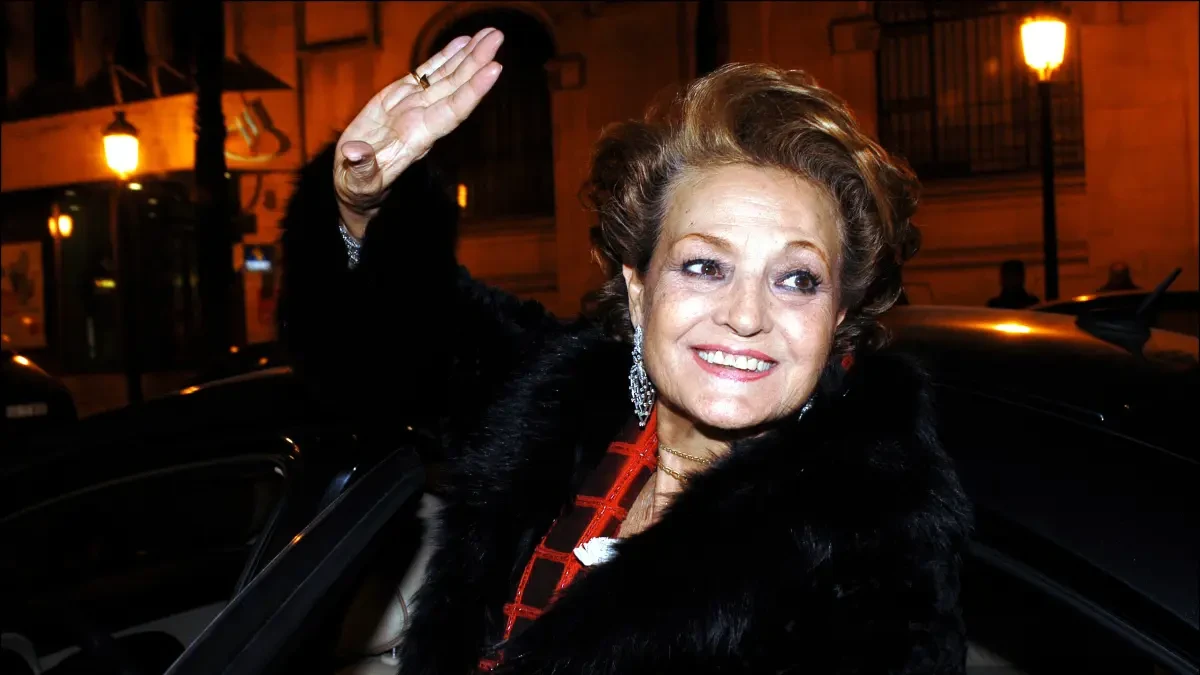 Carmen Sevilla cumple 90 años luchando contra el olvido y con un gran susto en su residencia