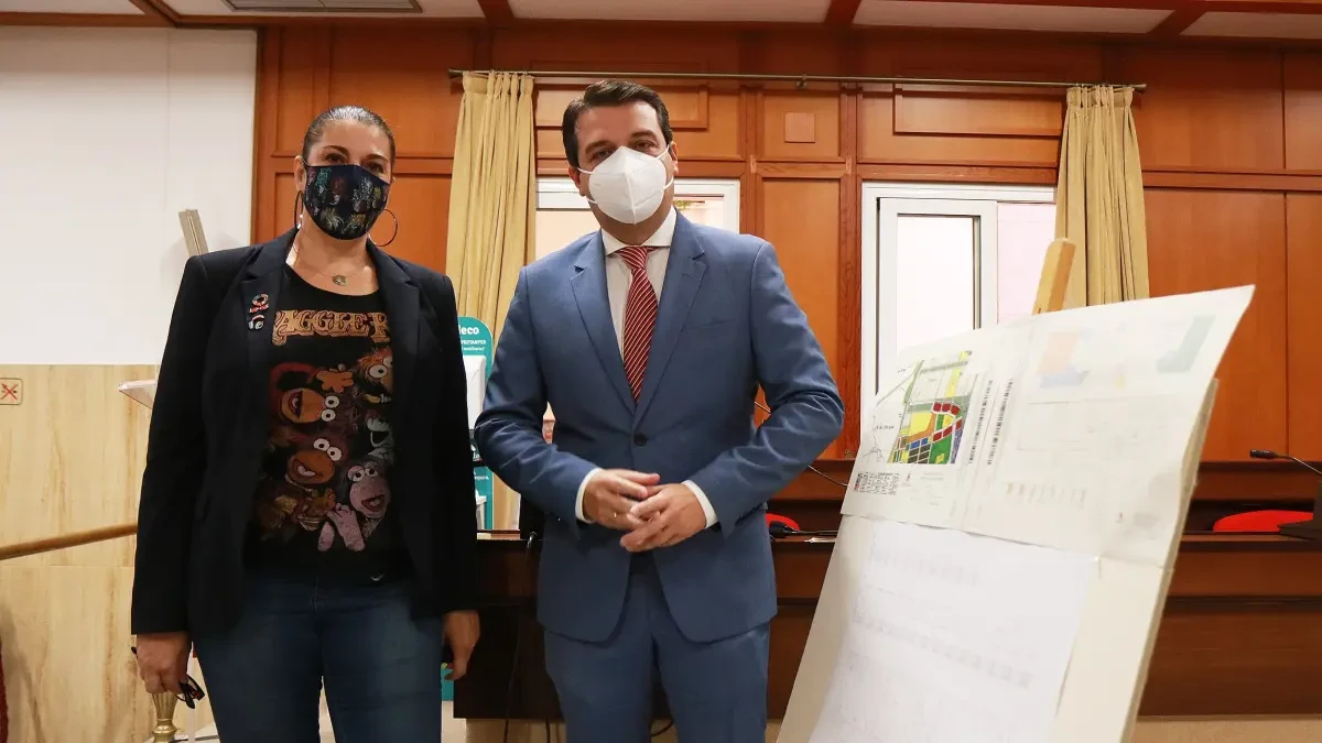 El alcalde anuncia la ampliación del centro cívico Vallehermoso con más de 750.000 euros
