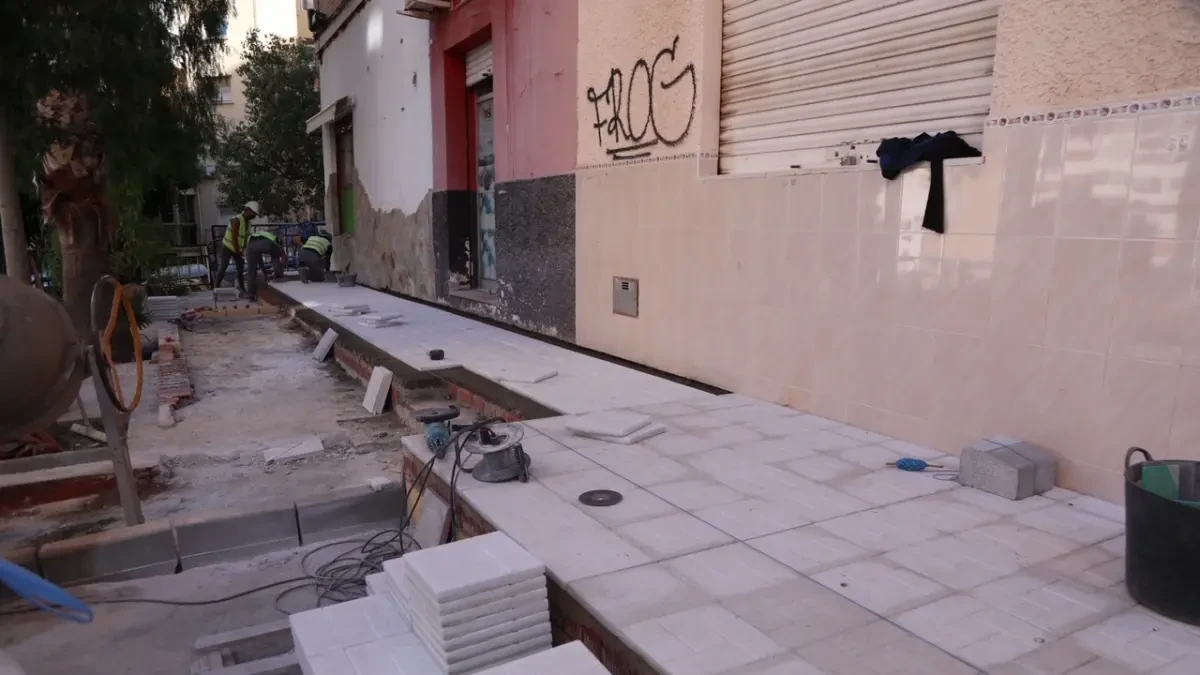 El Ayuntamiento de Málaga destinará casi dos millones a mejoras de espacios públicos en los once distritos