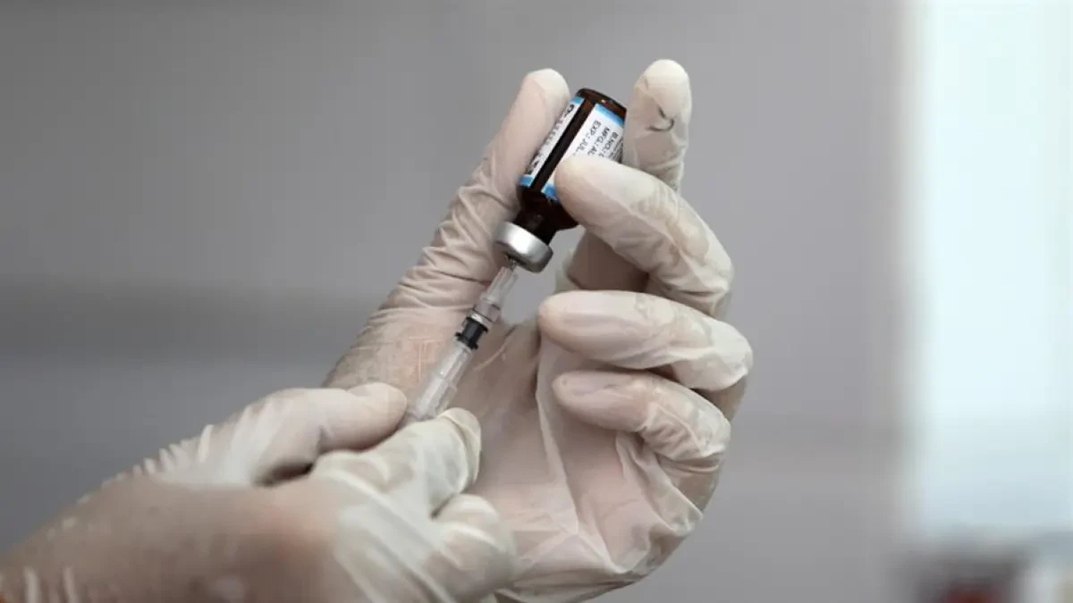 China se une a la plataforma mundial para desarrollar y distribuir la vacuna contra el coronavirus