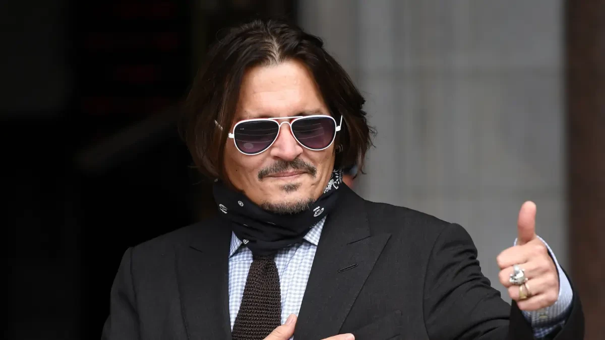 Johnny Depp y otras estrellas que triunfaron gracias a otros famosos