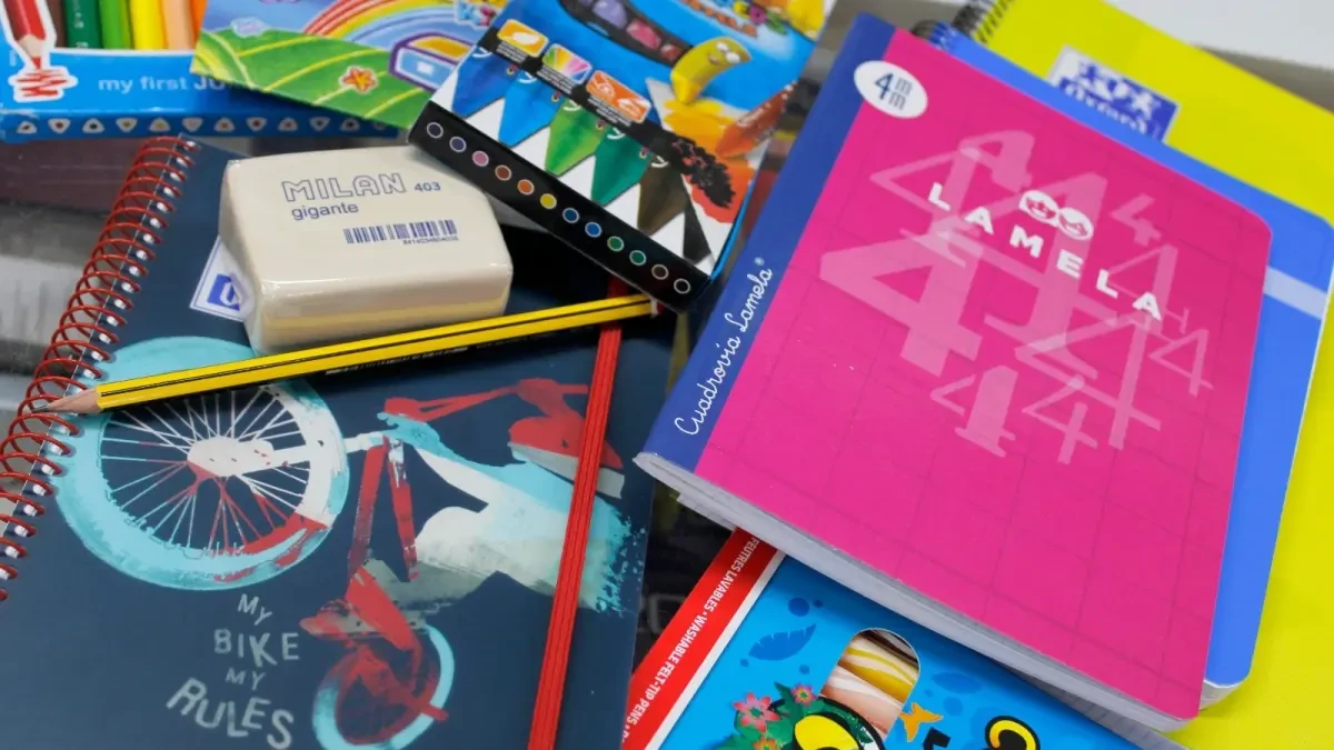 Mairena del Aljarafe concede casi 600 ayudas para material escolar entre familias desfavorecidas