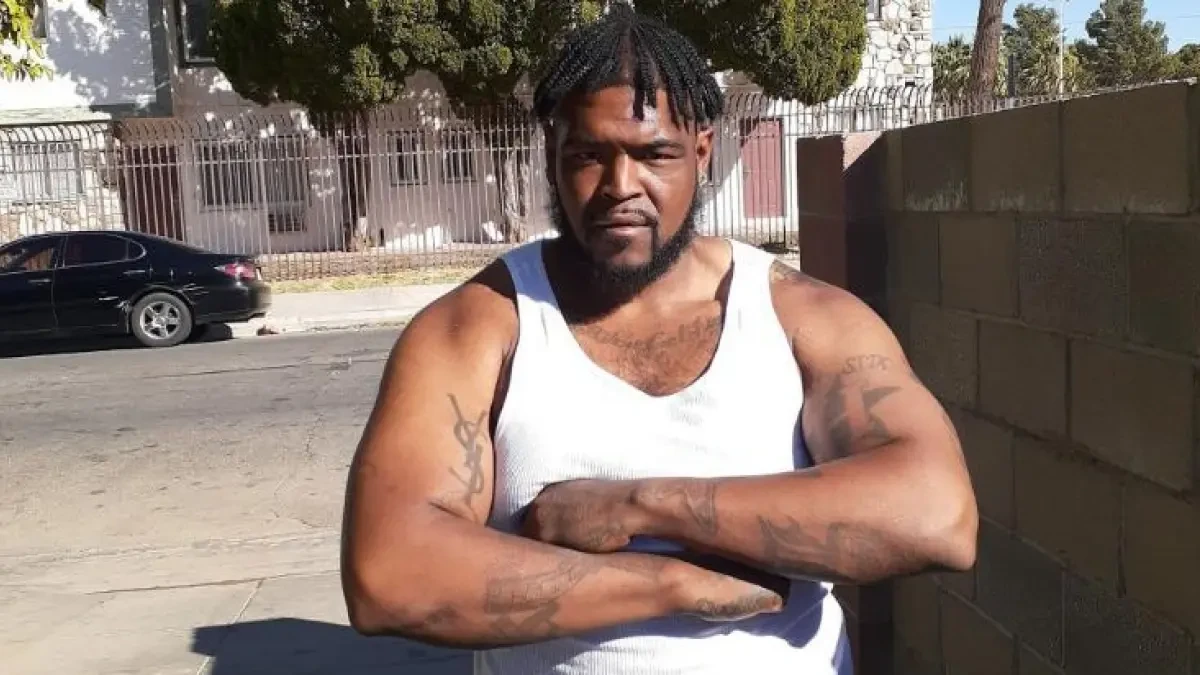 El hombre afroamericano que murió en Los Ángeles el pasado 31 de agosto recibió 19 disparos y llevaba una pistola