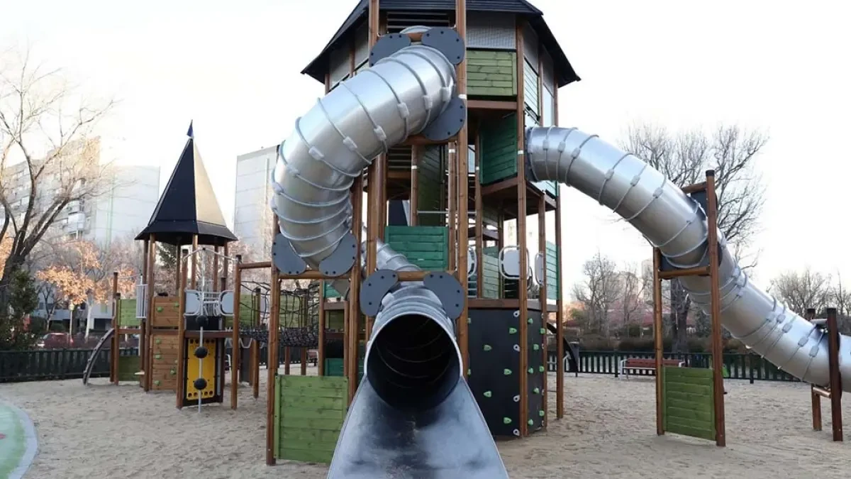 El BOE no incluye el cierre de parques infantiles como medida de restricción en las ciudades más afectadas por la Covid
