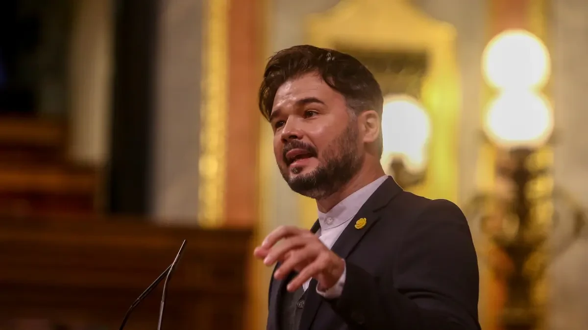 Rufián denuncia ante la Fiscalía la grabación y filtración de una conversación privada