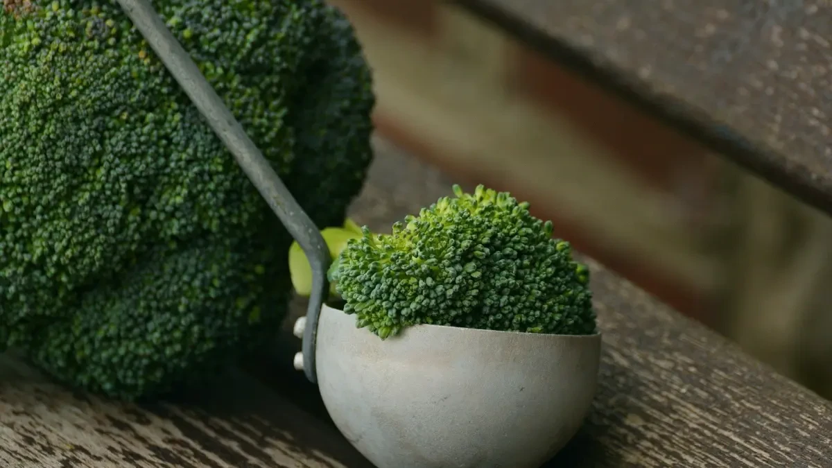Por qué no deberías comer el brócoli cuando se pone amarillo