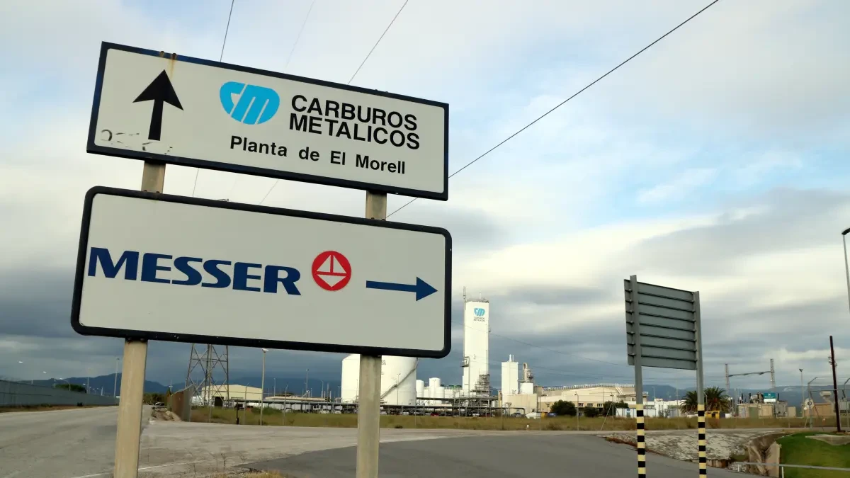 Detenidos seis directivos de dos empresas químicas de Tarragona