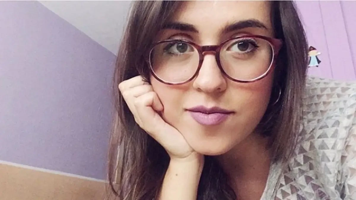 Alba Cid consigue el Premio Nacional de Poesía Joven Miguel Hernández 2020 por su obra 'Atlas'