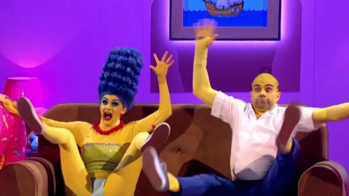 La BBC emite el baile más extraño basado en 'Los Simpson', enseñando la ropa interior de Marge