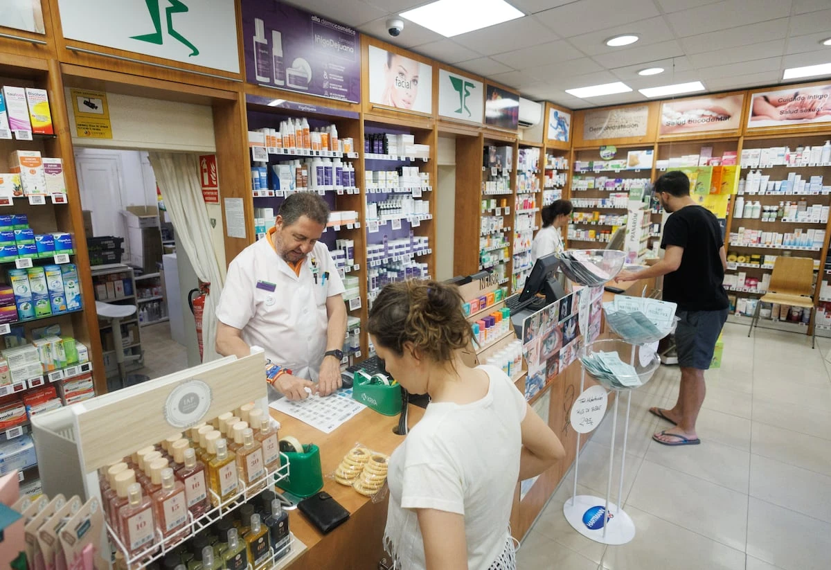 El Gobierno aprueba un proyecto de ley del medicamento que flexibilizará su dispensación y que pretende ahorrar 1.300 millones