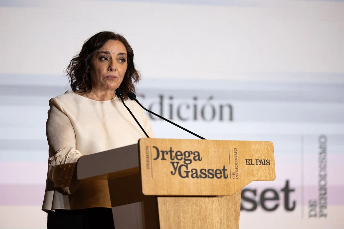 Pepa Bueno, directora de EL PAÍS: “Tenemos que hacer frente al negocio económico, político y comunicativo de la mentira”