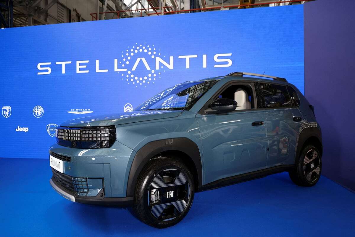 Stellantis completa la venta de Comau, su filial de automatización industrial y robótica