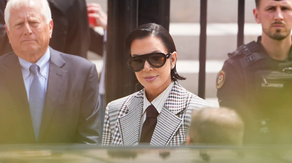 Kris Jenner convierte su cirugía estética en un negocio: saca a la venta camisetas y gorras