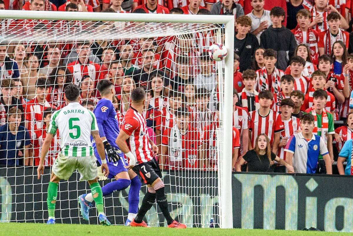 Al Athletic le falla la puntería y se tiene que conformar con el empate