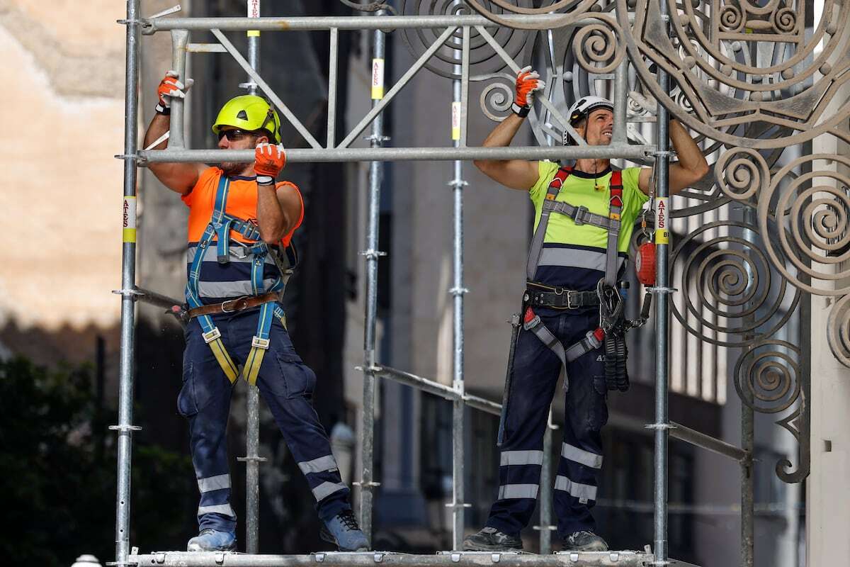 El mercado laboral acusa el fin de la temporada de verano: se destruyen 194.704 empleos en agosto, la mayor caída en este mes en cinco años