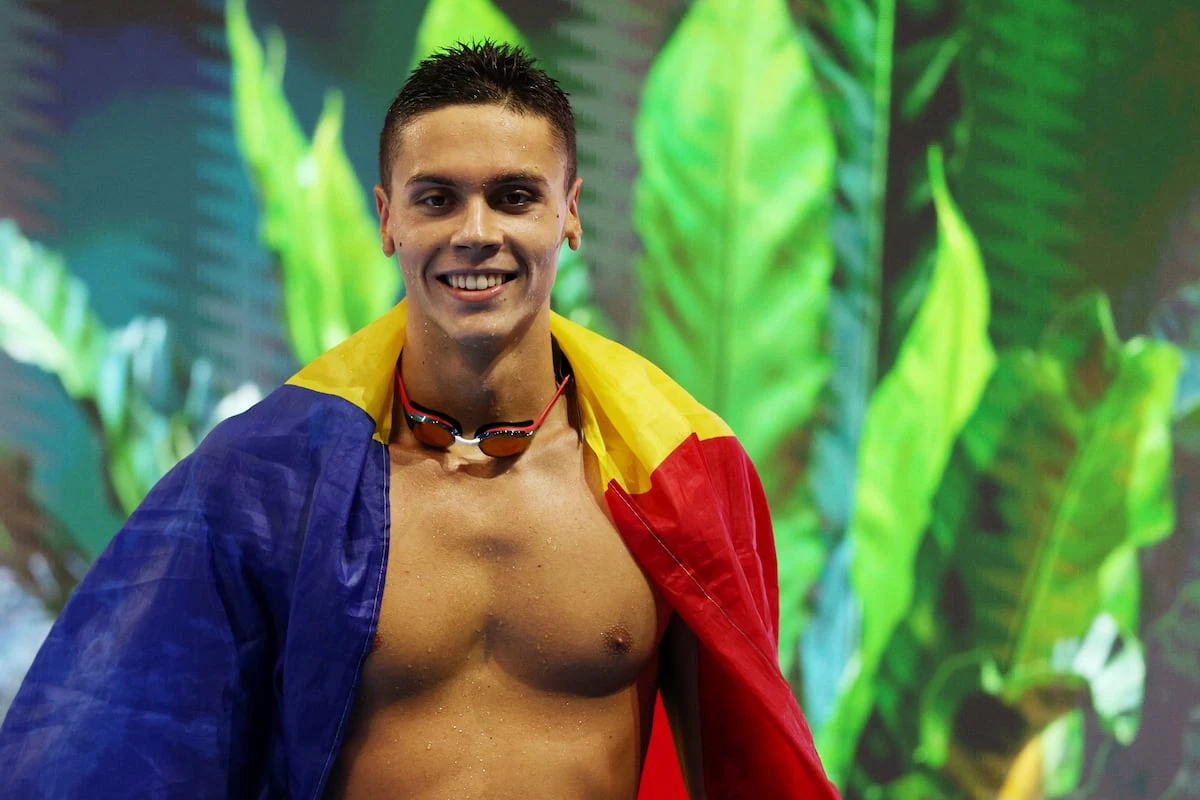 Popovici gana el 100 libre del Mundial con la segunda mejor marca de siempre