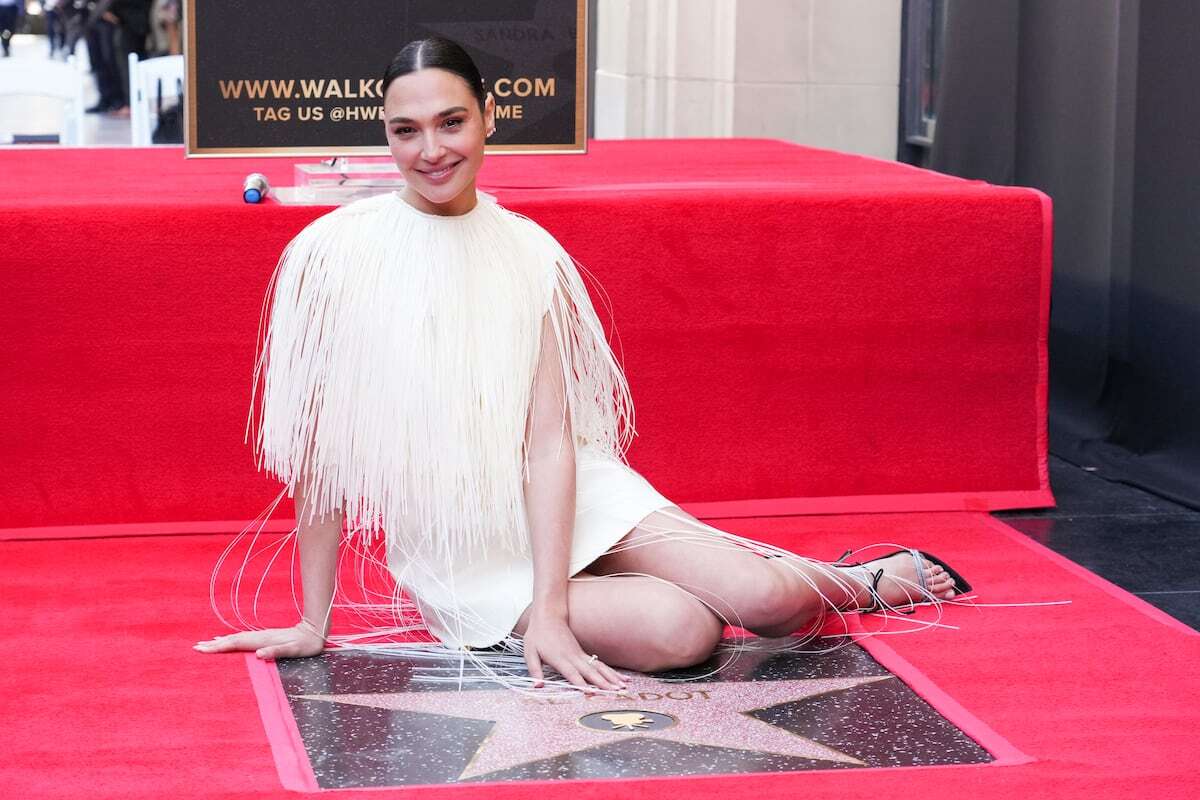 Gal Gadot recibe una estrella en Hollywood entre protestas pro Palestina e Israel