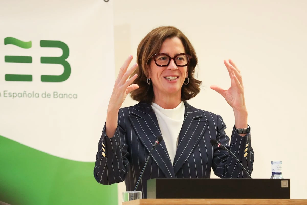 El FMI pide suprimir el impuesto a la banca