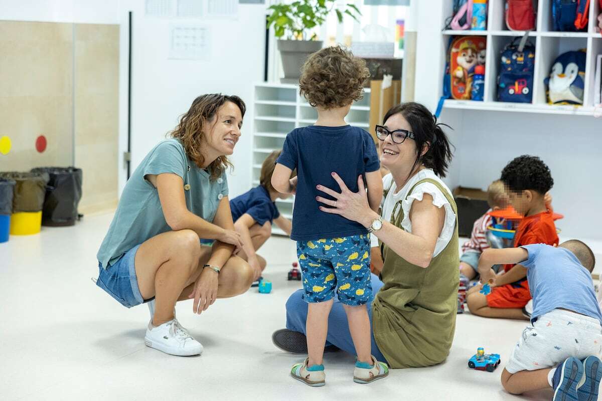 La mayoría de familias elige el valenciano en la consulta de la lengua escolar organizada por Mazón