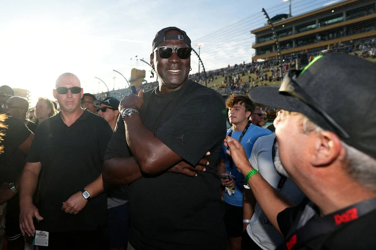 Michael Jordan triunfa ahora en el torneo de pesca deportiva más exigente, con detector de mentiras incluido
