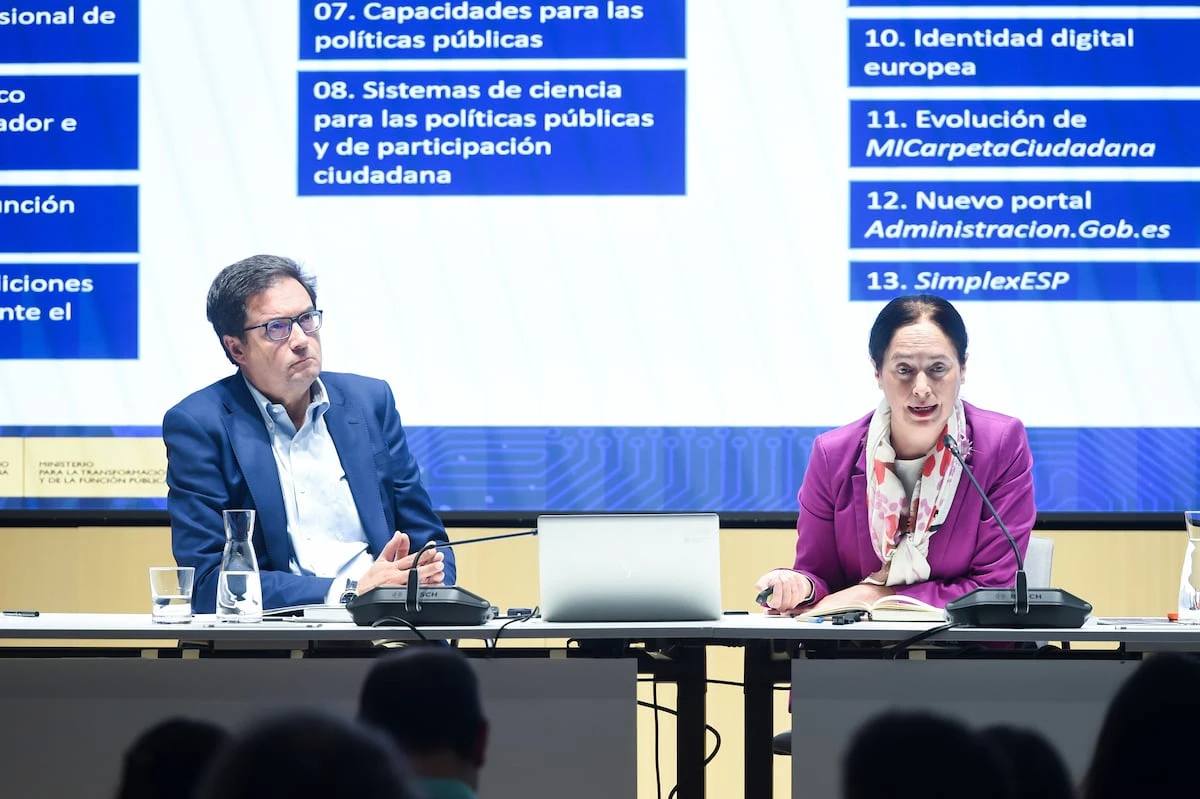 Los funcionarios superiores cargan contra el nuevo modelo de oposiciones que plantea el Gobierno