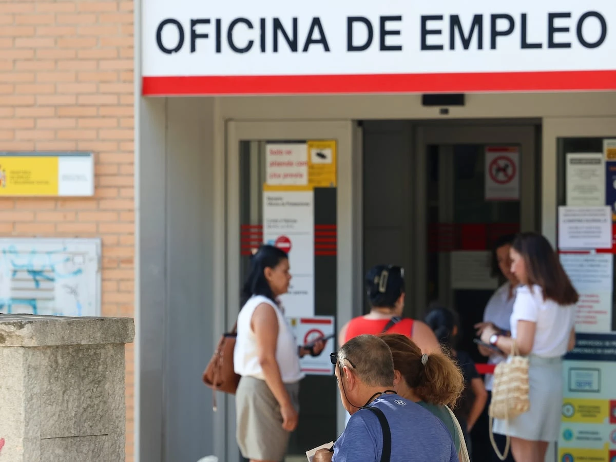 La espera para homologar el título universitario se acorta por fin: de 95 enfermeras al año a 1.265