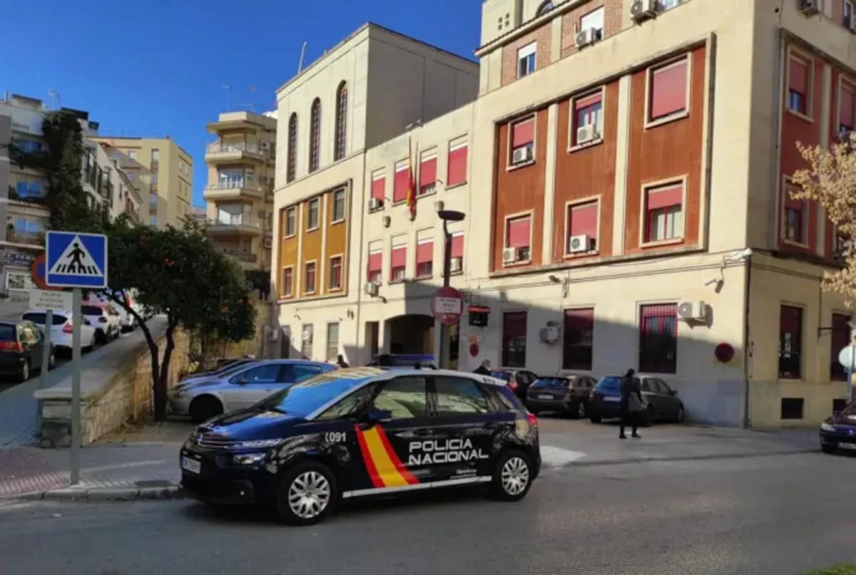 Alterar notas y acceder al correo de profesores. Así actuaba el ‘hacker’ que ha puesto en jaque la plataforma educativa andaluza