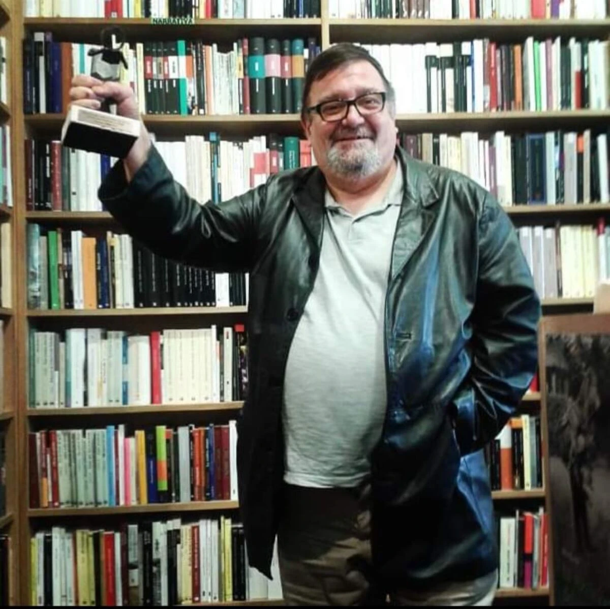 Muere Miguel Hernández, librero histórico de la librería Antonio Machado
