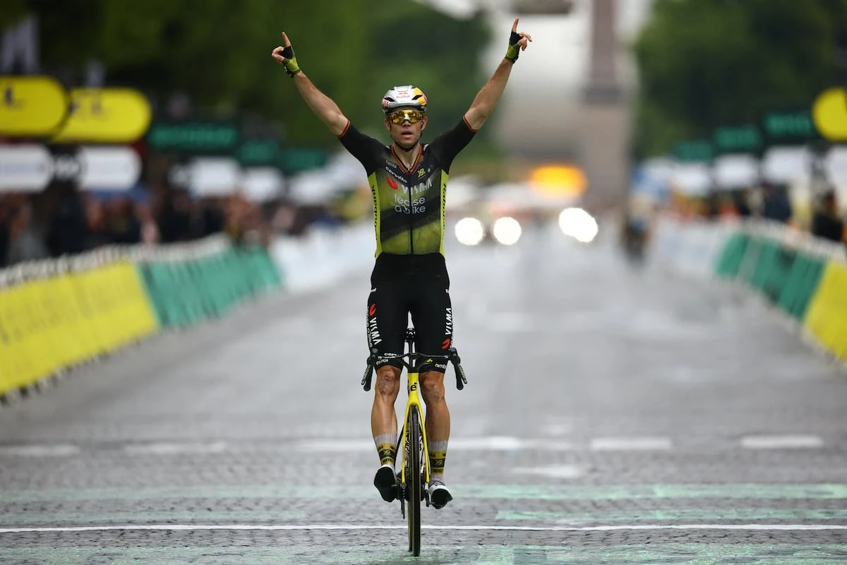 Van Aert se apunta el triunfo en París en la consagración de Pogacar en el Tour de Francia