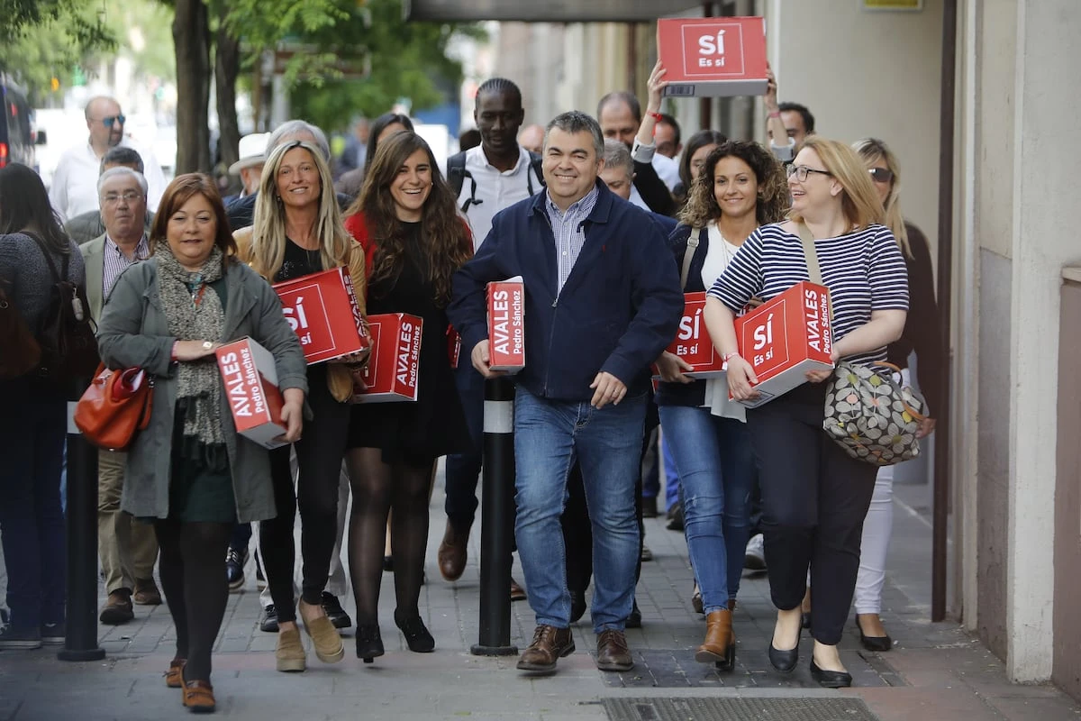 Manipulación, celos y traiciones: así fue la relación entre Cerdán, Ábalos y Koldo, el triángulo que corroe al PSOE