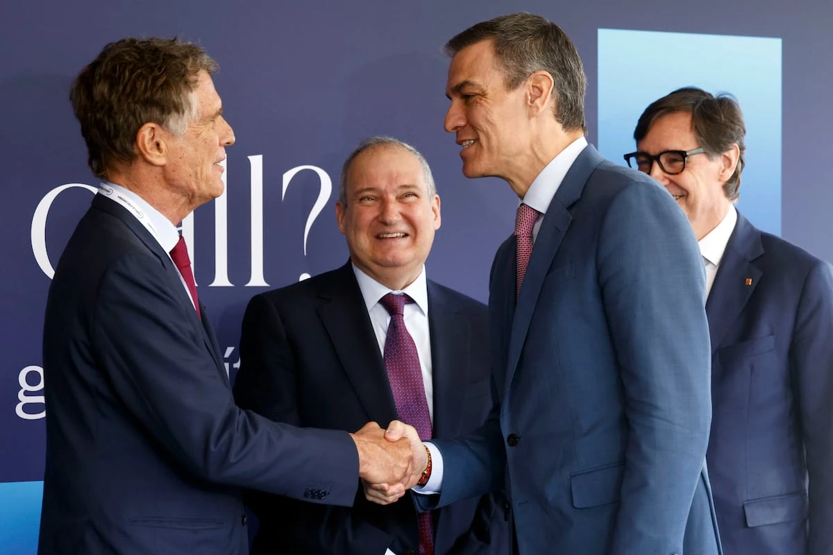 El Cercle d’Economia denuncia que la opa al Sabadell atenta contra el “interés general” porque agudiza el centralismo de Madrid