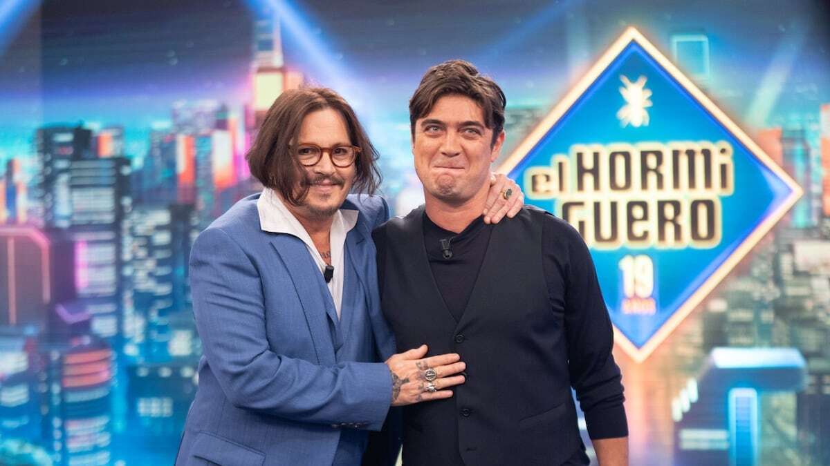 Duelo de estrellas de Hollywood entre Broncano y Motos: ‘El Hormiguero’, lo más visto del lunes con Johnny Deep frente a la visita sorpresa de Norman Reedus en ‘La Revuelta’