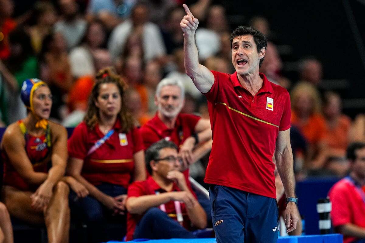 Miki Oca deja la selección española femenina de waterpolo unos meses después de ganar el oro olímpico en París