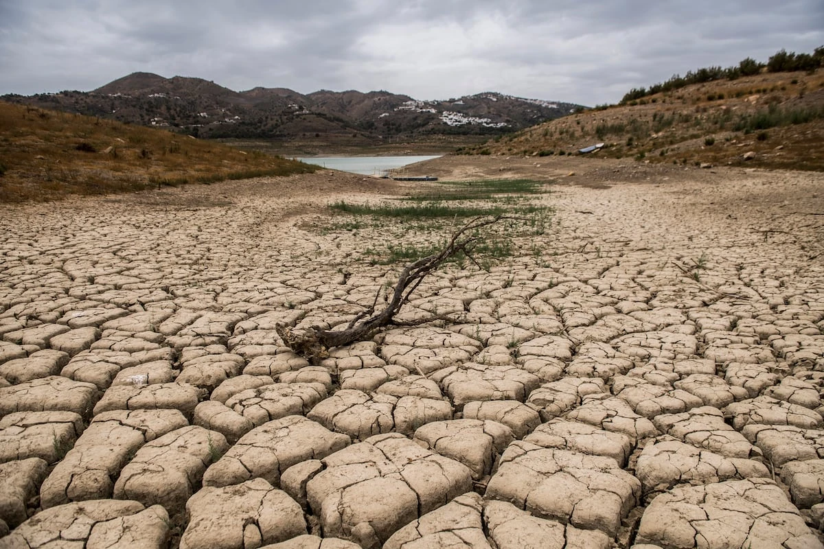 Una empresa de construcción vendió al menos 12 millones de litros de agua de manera ilegal en el peor momento de la sequía en Málaga