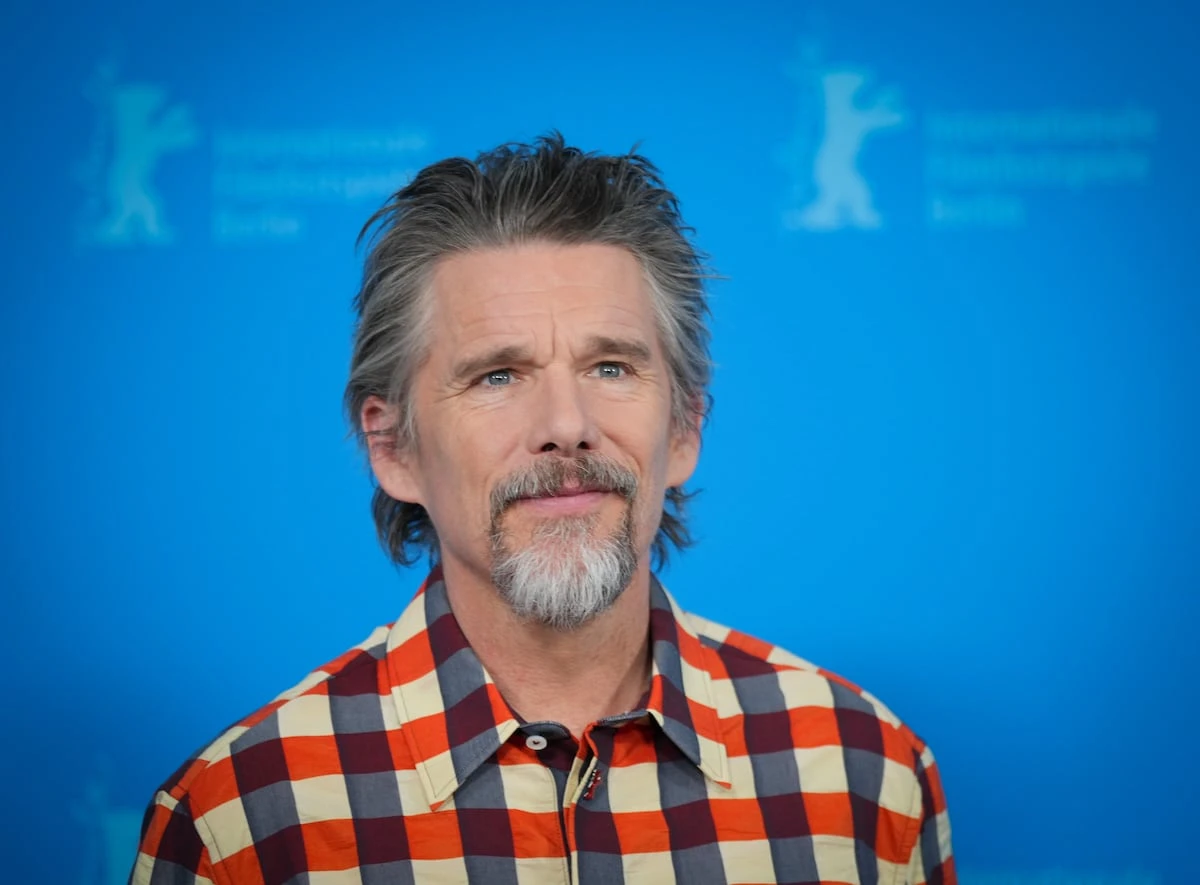 Ethan Hawke habla sobre su relación con Uma Thurman y confiesa que se alegra de perder el papel protagonista de ‘Titanic’ contra DiCaprio