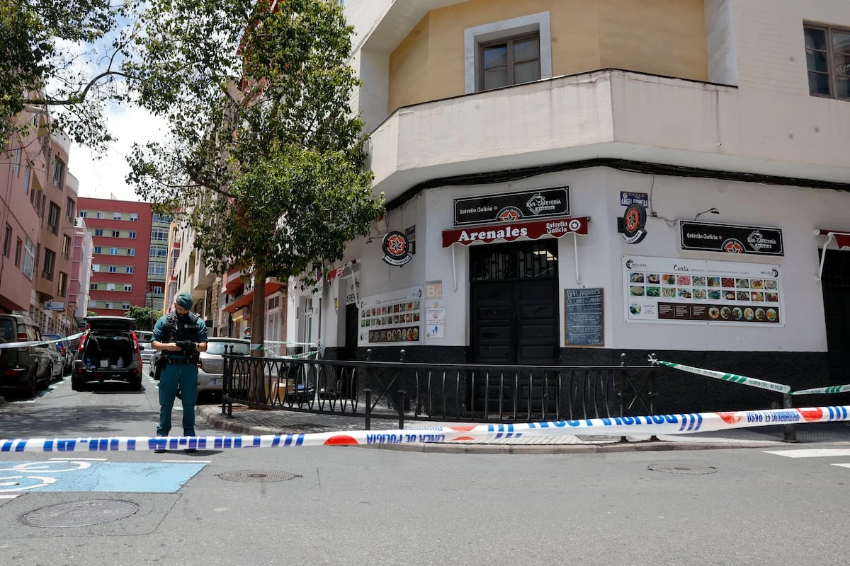 Detenido un hombre por el asesinato de mujer hallada muerta en una playa de Gran Canaria