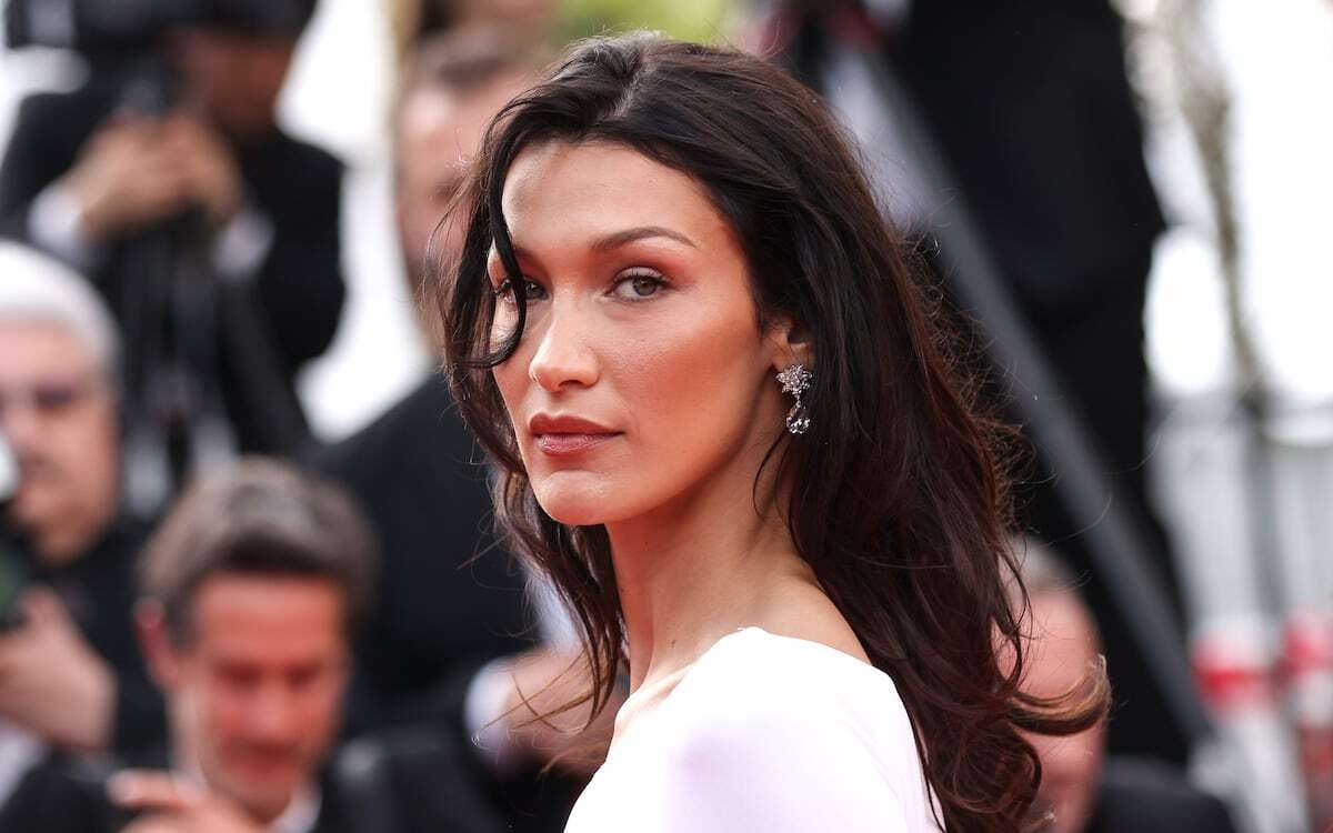 La nueva vida de Bella Hadid: un paso atrás como modelo y tranquilidad en Texas con su nuevo novio