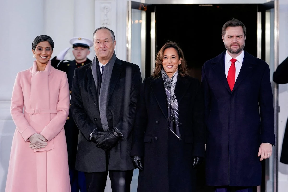 Trump destituye al marido de Kamala Harris y a otros cargos nombrados por Biden en el Museo del Holocausto de Washington