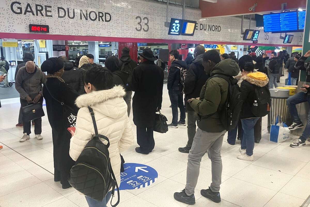 Suspendido el tráfico en la Estación del Norte de París tras el hallazgo de una bomba de la II Guerra Mundial