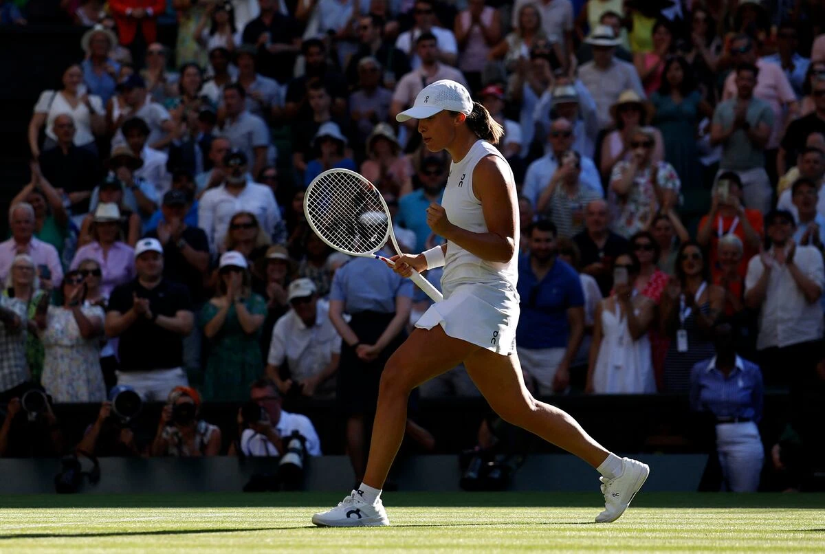 La finalista Swaitek encuentra oxígeno y Sabalenka otro freno, Anisimova
