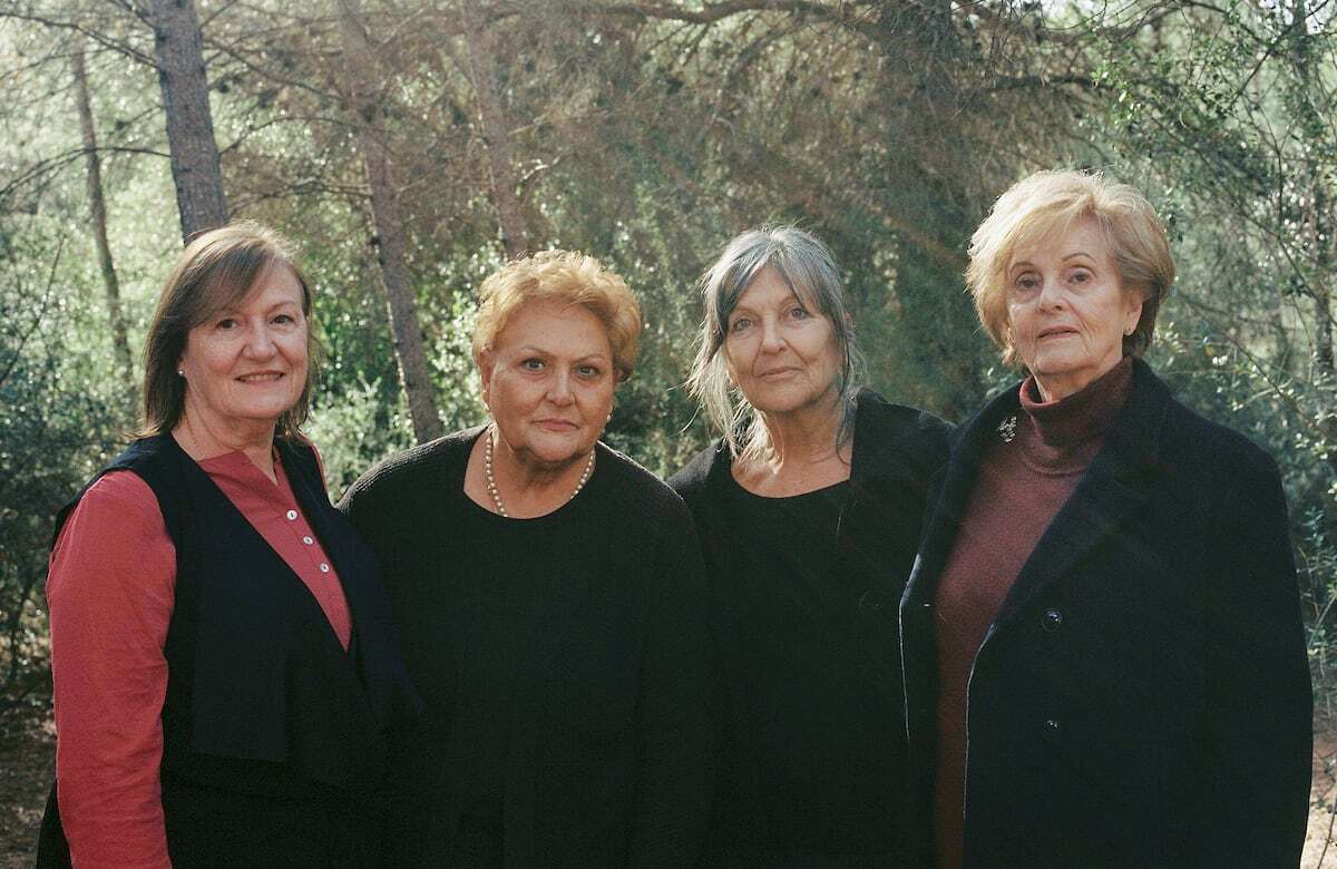 Lola, Mari, Isa y Maruja, las madres de La Habitación Roja: “Siempre que salen para un concierto rezo: ‘Ay, dios mío, que no les pase nada”