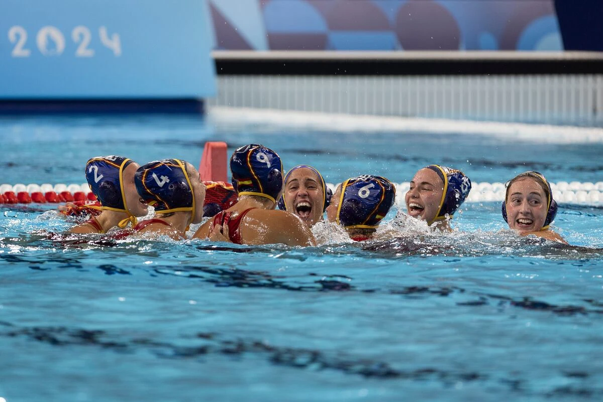 La selección española de waterpolo avanza con paso firme a cuartos tras arrollar a Gran Bretaña