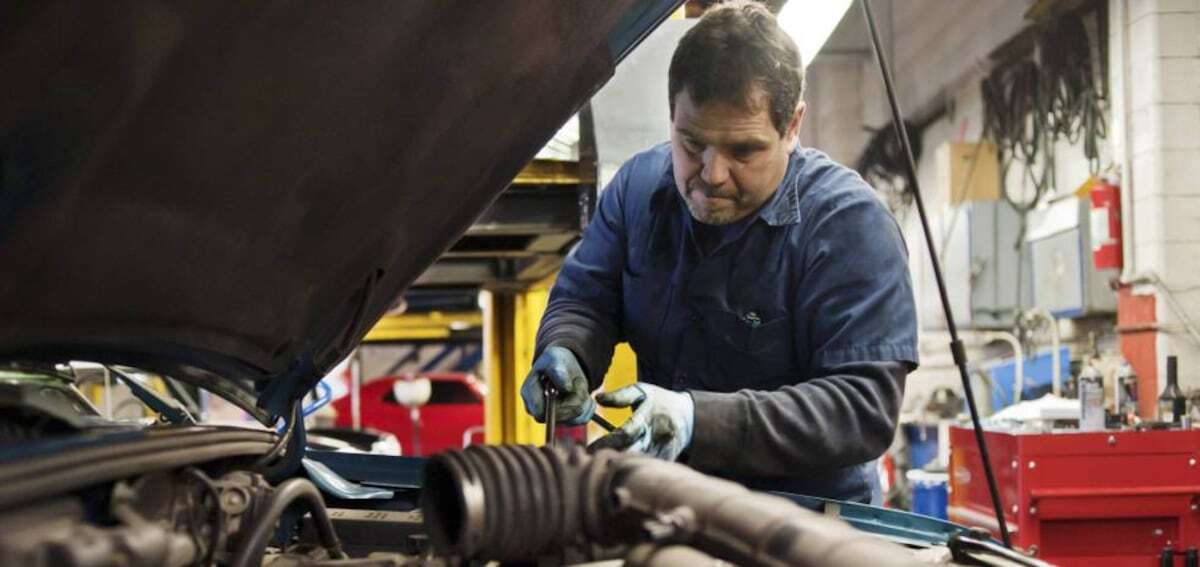 Condenada una empresa por vender un coche con averías ocultas: deberá pagar casi el doble de su precio en reparaciones